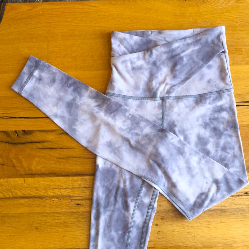 Lululemon leggings size 0
